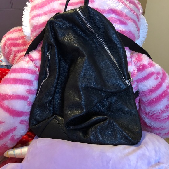 Brand new Vince Camuto black leather backpack - Picture 11 of 11